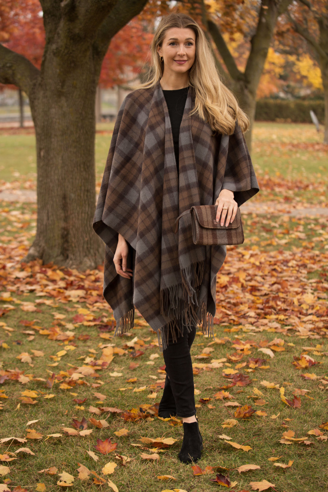 Outlander Marsali Clutch Purse