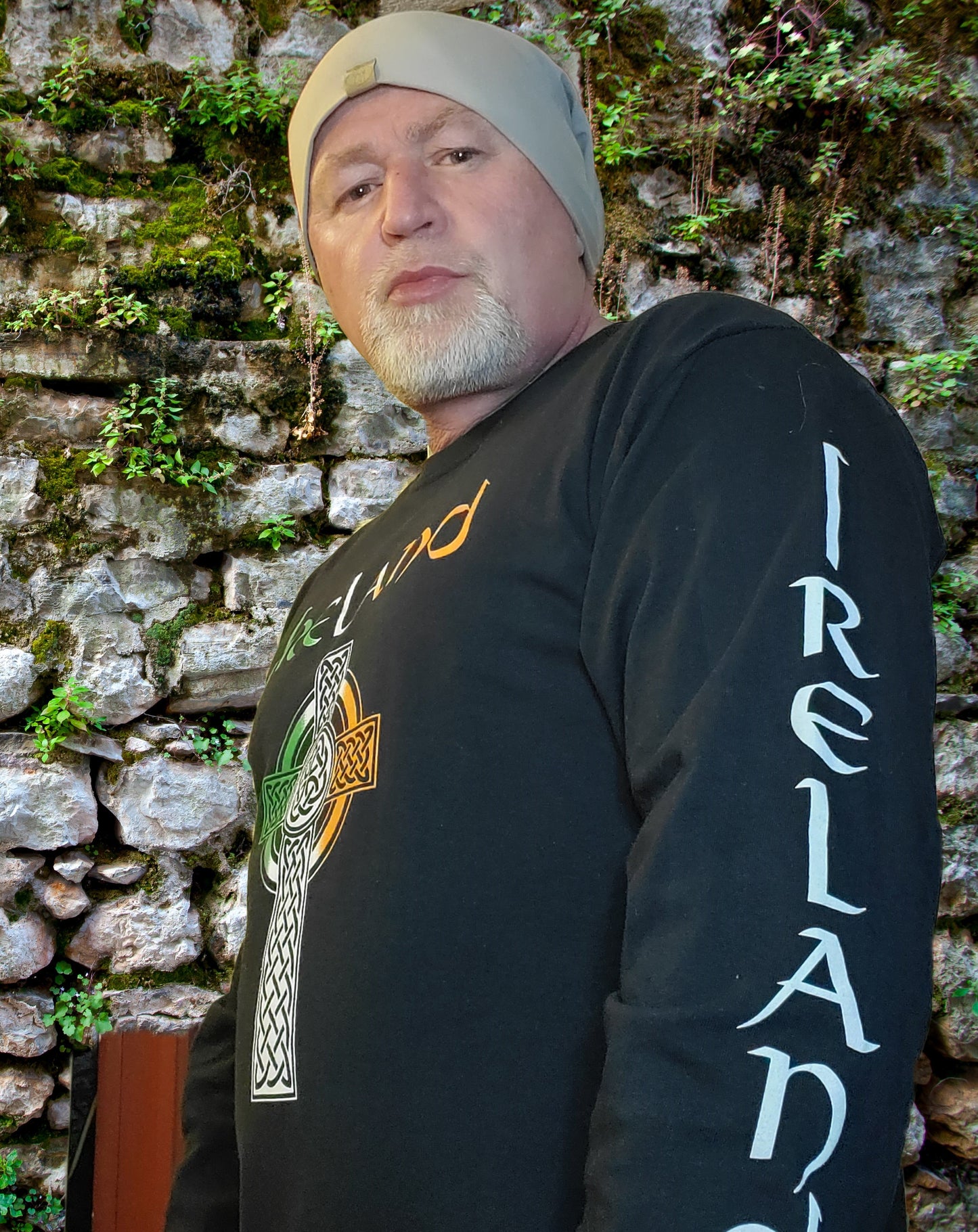 Ireland LS cross tee